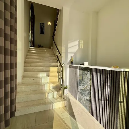 Aerostay 1 Km From Airport Hotel 3*