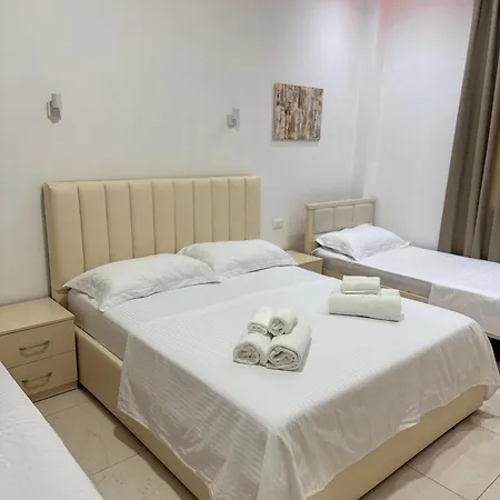 Aerostay 1 Km From Airport