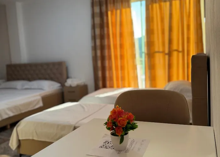 Hotel Aerostay 1 Km From Airport 3*