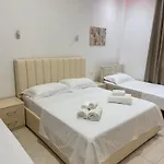 Aerostay 1 Km From Airport