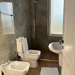 Aerostay 1 Km From Airport