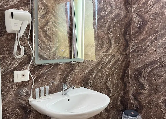 Hotel Aerostay 1 Km From Airport
